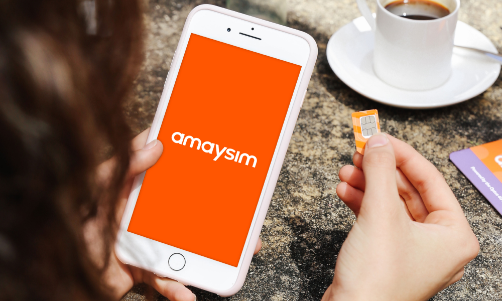 Mobile phone with amaysim logo